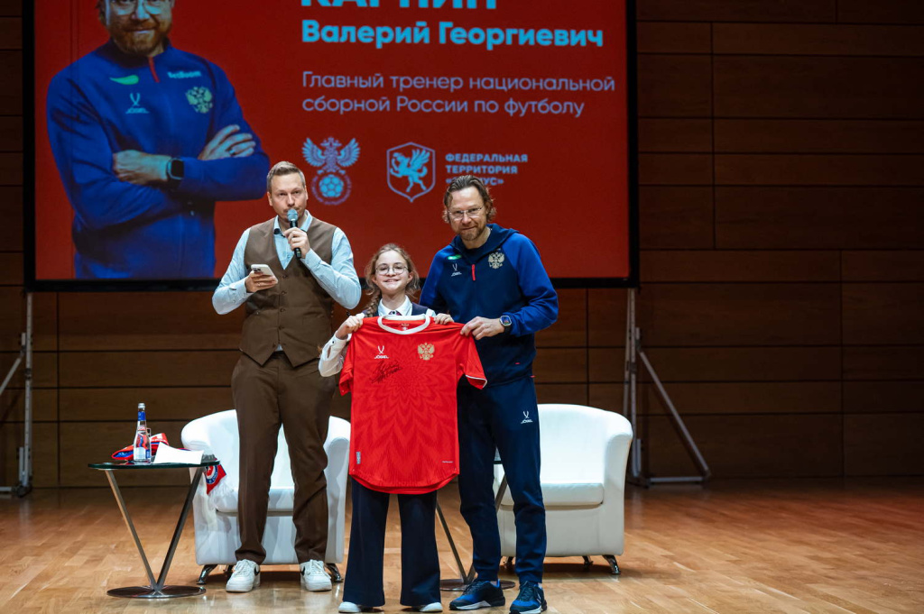 Z01_8536.jpg Z01_8536.jpg